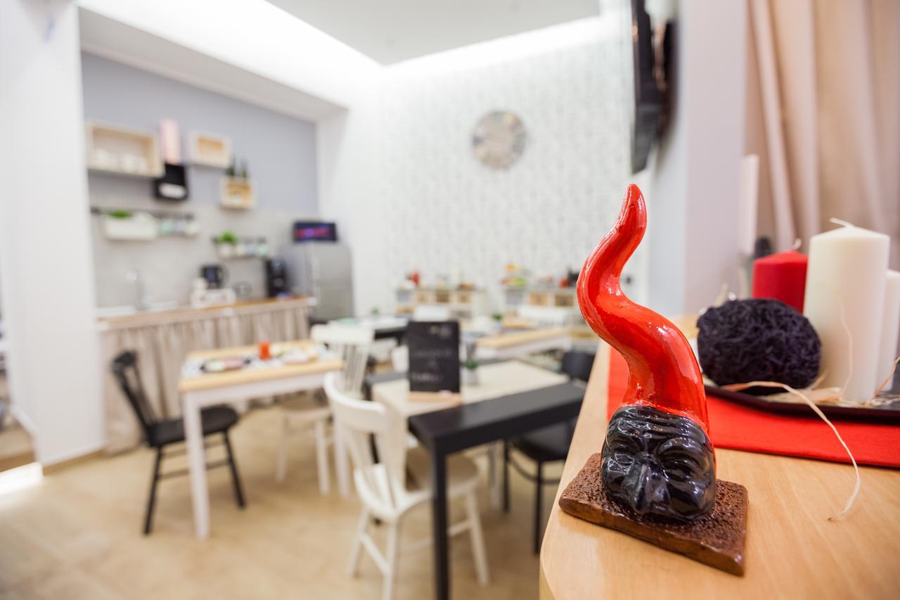 B&B Vico Milano 18 Naples Luaran gambar